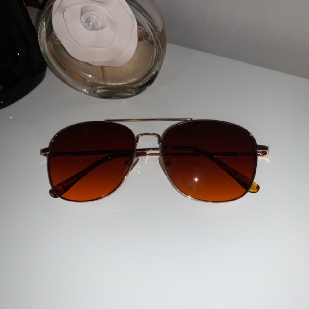 Urban Outfitters Square Aviator Sunglasses